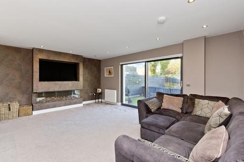 3 bedroom detached house for sale - 69B Belmont Road, Juniper Green, Edinburgh, EH14 5EB