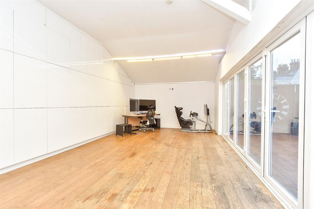 Room 1
