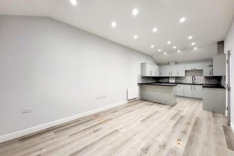 2 bedroom flat to rent - Castle Street, Edgeley, Stockport, SK3