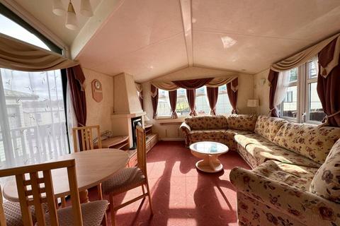 2 bedroom static caravan for sale, Carnforth Lancashire