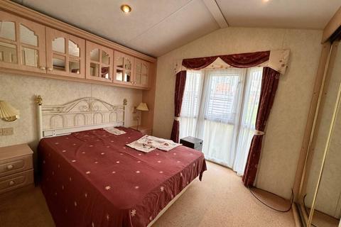 2 bedroom static caravan for sale, Carnforth Lancashire