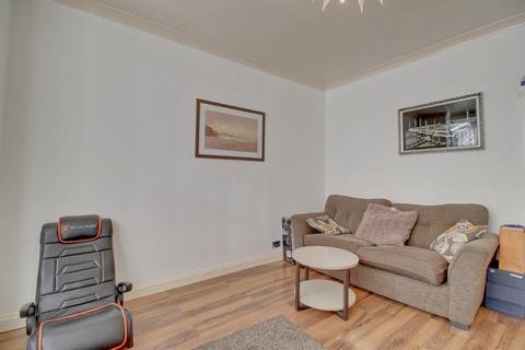 4 bedroom terraced house for sale - Burley Road, Burley, Leeds, West Yorkshire, LS4
