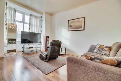 4 bedroom terraced house for sale, Burley Road, Burley, Leeds, West Yorkshire, LS4