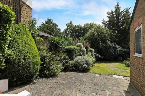 Flat 1, 73 Gordon Road, London, W5 2AL