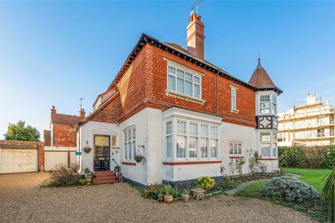 1 bedroom flat for sale, Heene Road, Worthing, West Sussex, BN11