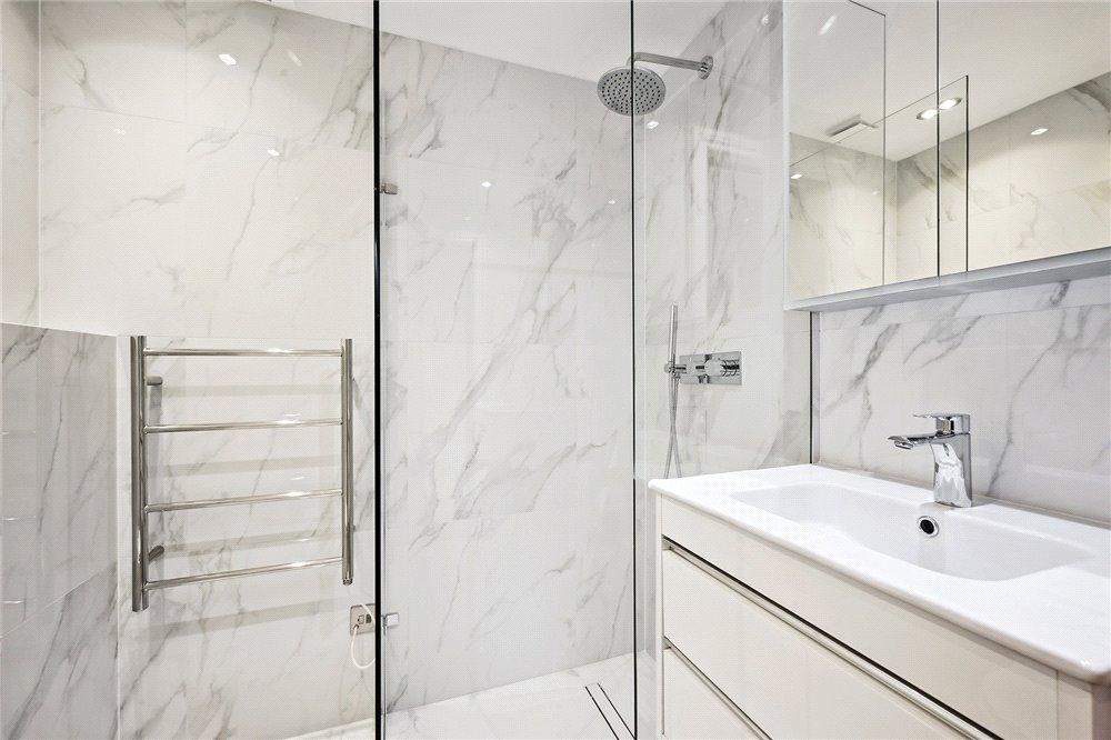 Ensuite Shower