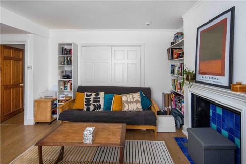 10b Kenmure Road, London, E8 1JU
