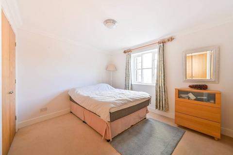 Flat 11, Challenger House, 3 Victory Place, London, E14 8BJ