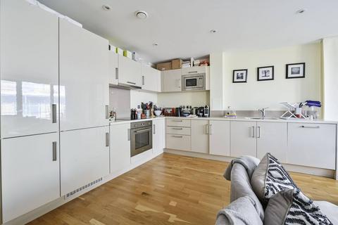 3 bedroom flat for sale, Maltby Street, Bermondsey, London, SE1