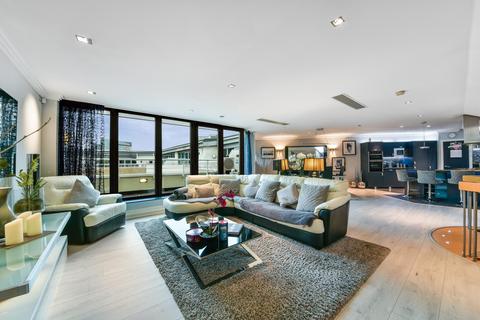 Flat 15, Adams Quarter Tallow Road, Brentford, TW8 8ER