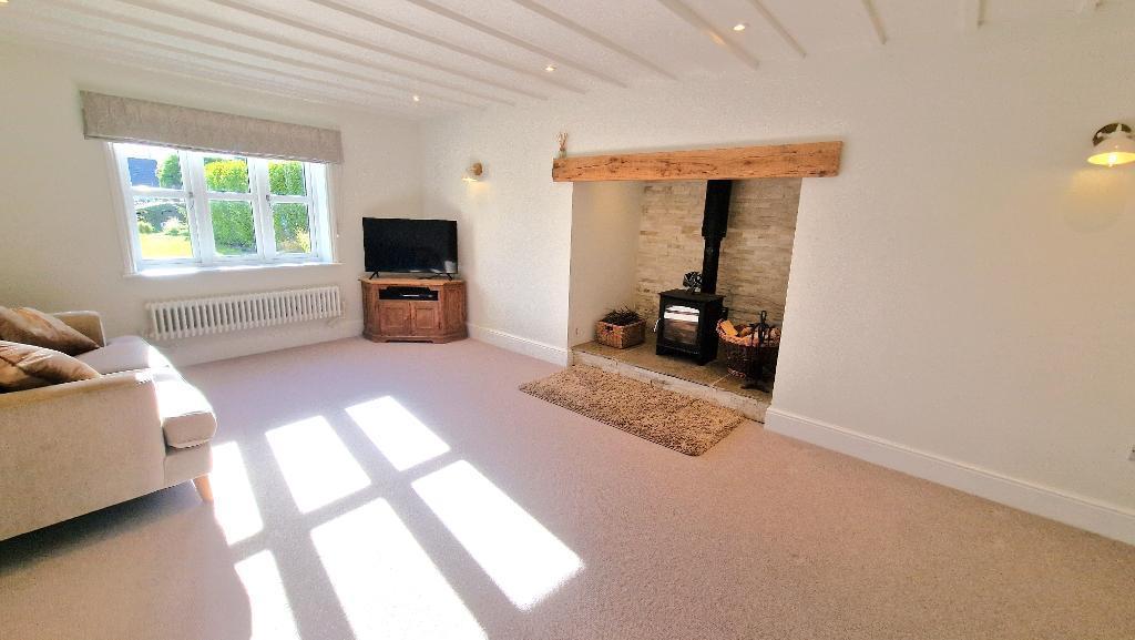 Howgate Road, Bembridge, Isle of Wight, PO35 5TW 5 bed detached house for sale £995,000