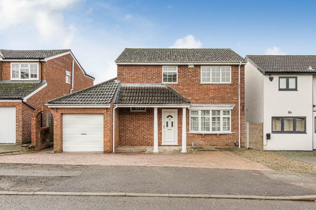 Rothwell, Kettering NN14 3 bed detached house for sale £335,000