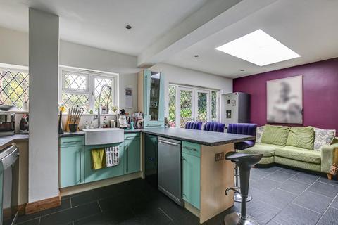 29 Brian Avenue, South Croydon, CR2 9NG