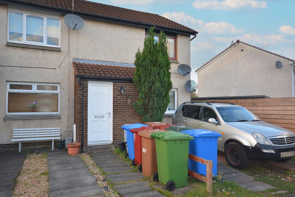 Cameron Place, Carron, Falkirk FK2 1 bed flat for sale £65,000