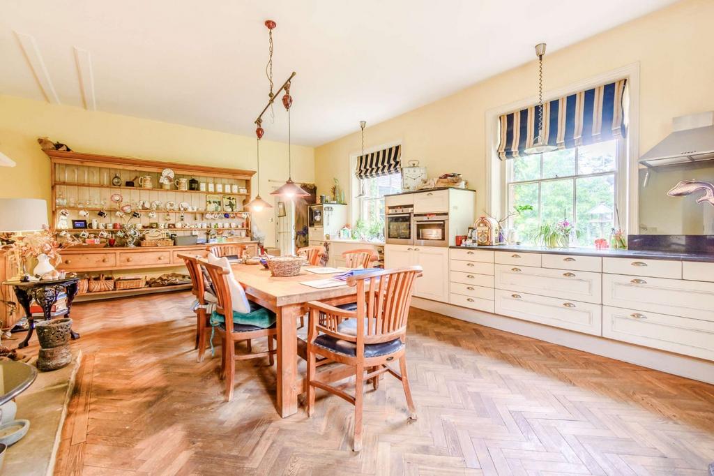 Farmhouse Kitchen