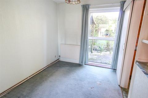 16 Aragon Road, Ampthill, Bedford, MK45 2TL