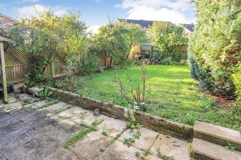 16 Aragon Road, Ampthill, Bedford, MK45 2TL