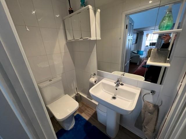 En Suite Shower Room
