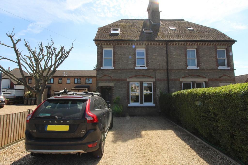 High Street, Stotfold, Hitchin, SG5 5 bed semidetached house to rent