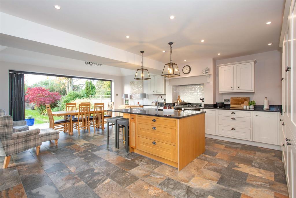 Chislehurst Road, Petts Wood, Kent 4 bed house for sale £1,400,000
