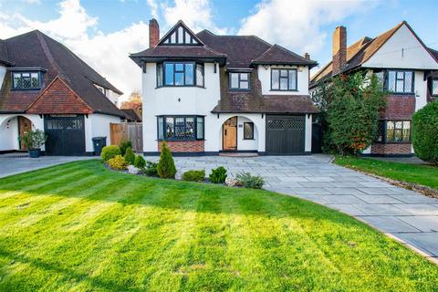 4 bedroom detached house for sale, Chislehurst Road, Petts Wood, Kent