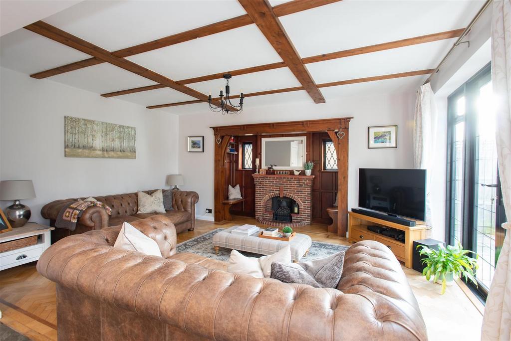 2023.11.15 223 Chislehurst Rd, BR5 1 NP-2151.jpg