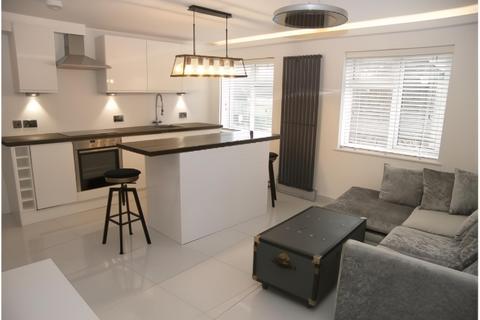 1 bedroom flat for sale, Potters Road, Barnet EN5