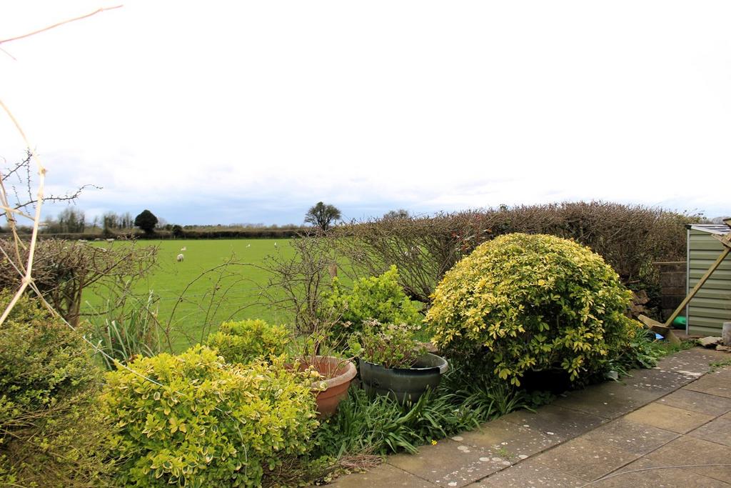 Millands Caravan Park, Llanmaes, Llantwit Major, CF61 2 bed park home for sale £100,000