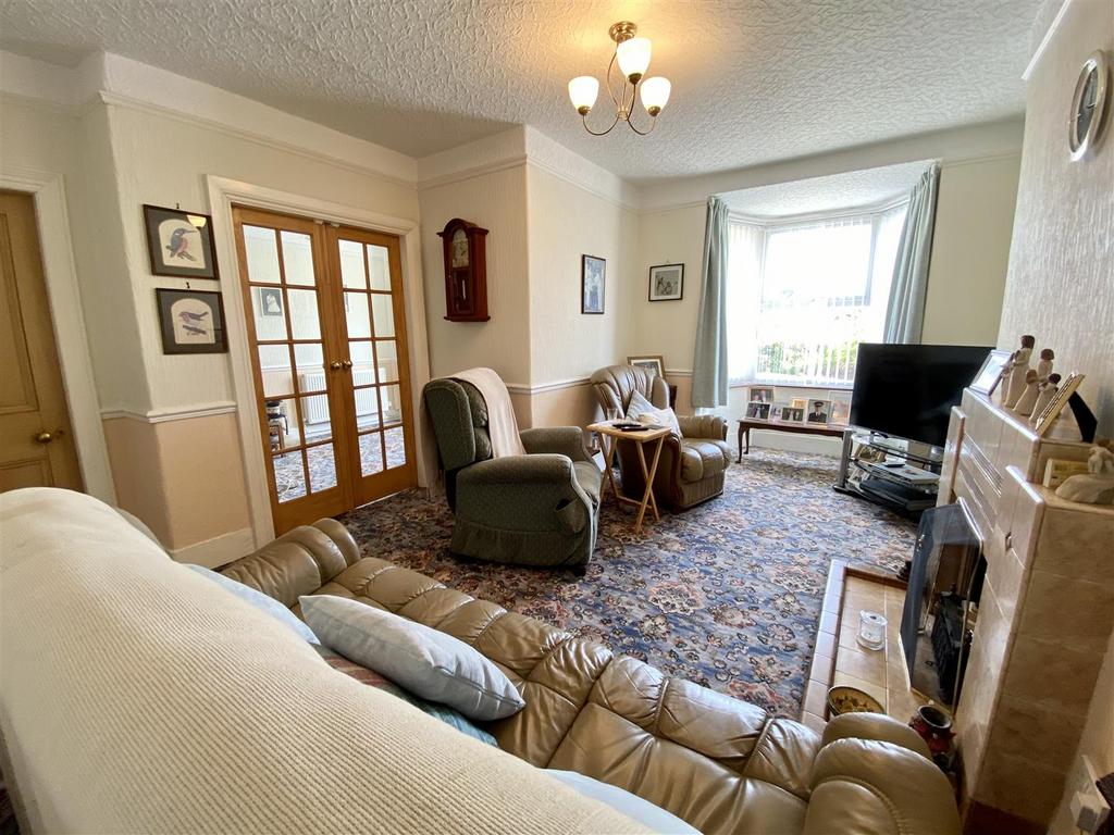 632675 AB-2 D83-4323-BC15-4678 FF0 F4225.jpeg