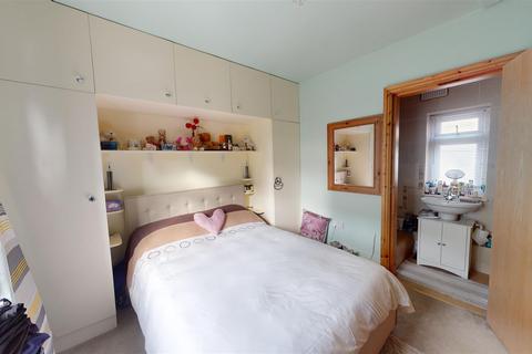 1 bedroom bungalow for sale, Orleans Street, Bradford