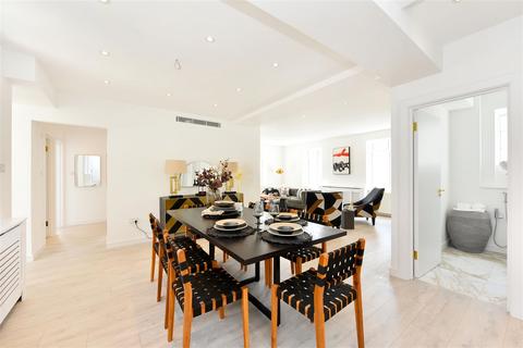 5 bedroom flat for sale, Penthouse, George Street, London W1H