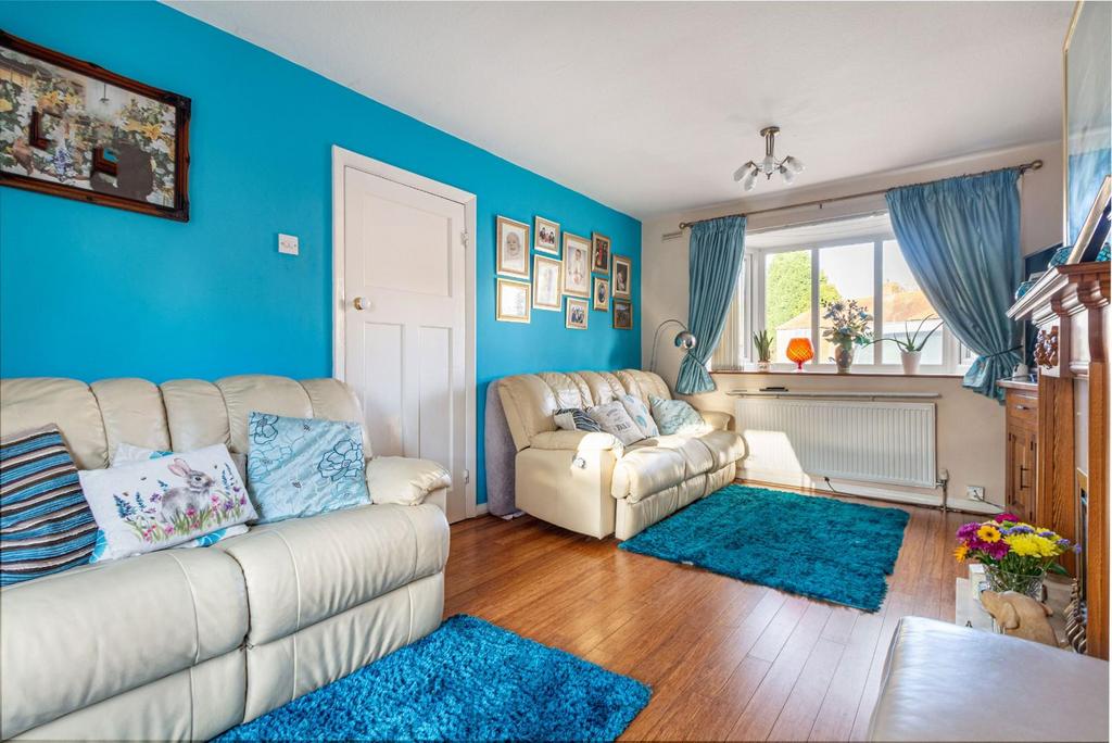 Living-Room-1.jpg