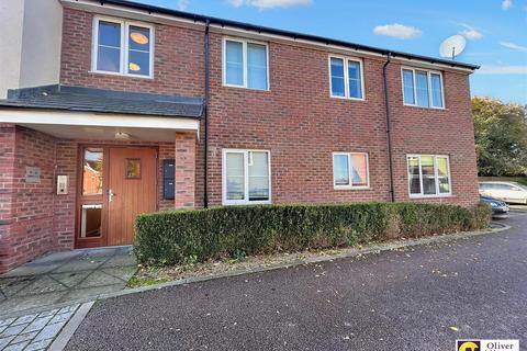 2 bedroom flat for sale, 50% SHARED OWNERSHIP - Clements Close, Puckeridge