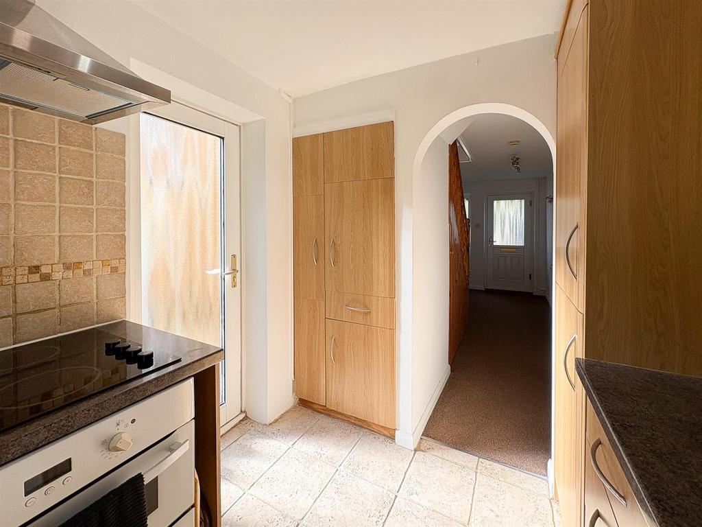 Kitchen-3.jpg
