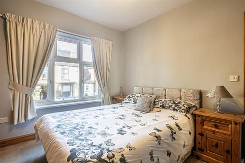 8 Ferriby Road, Sheffield, S6 1WQ