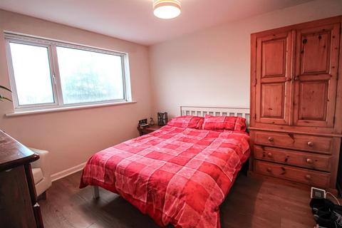 8 bedroom property for sale, Hillview Road, Carlton, Nottingham