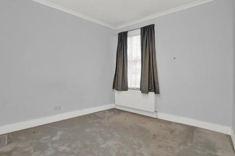 19 Rathgar Avenue, London, W13 9LP