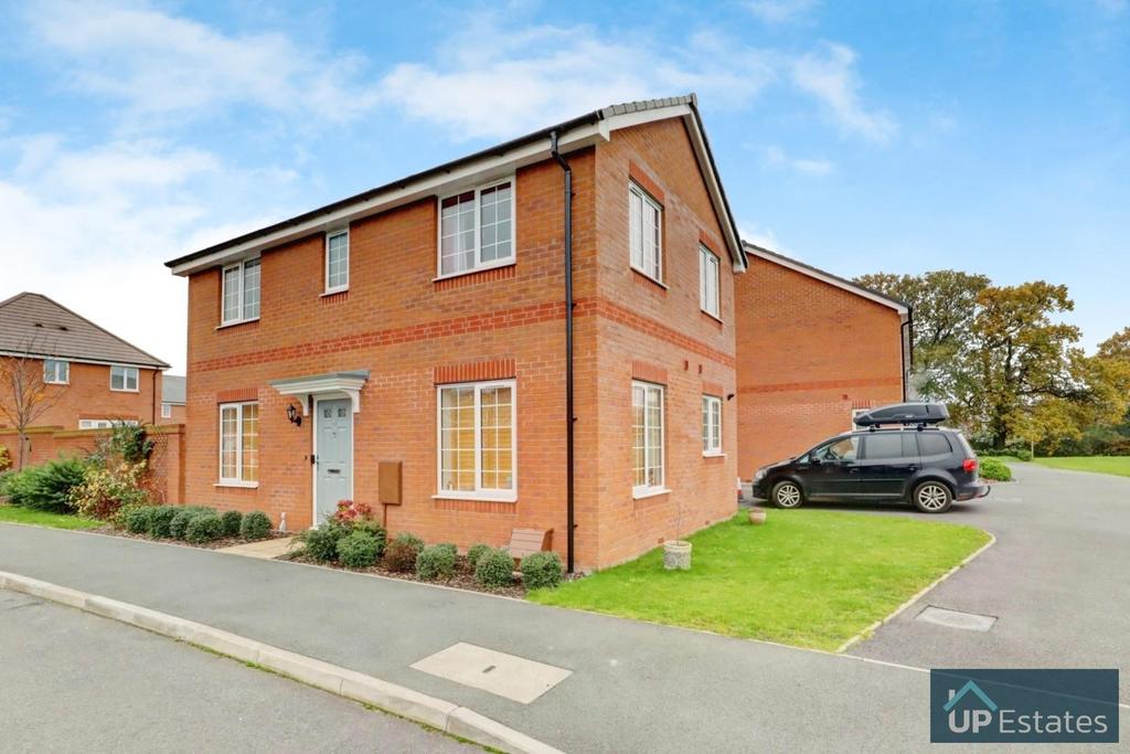 Shearing Crescent, Weddington, Nuneaton 3 bed detached house for sale