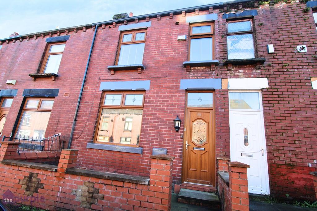 Hughes Street, BOLTON, Greater Manchester, BL1 4 bed terraced house for sale £210,000