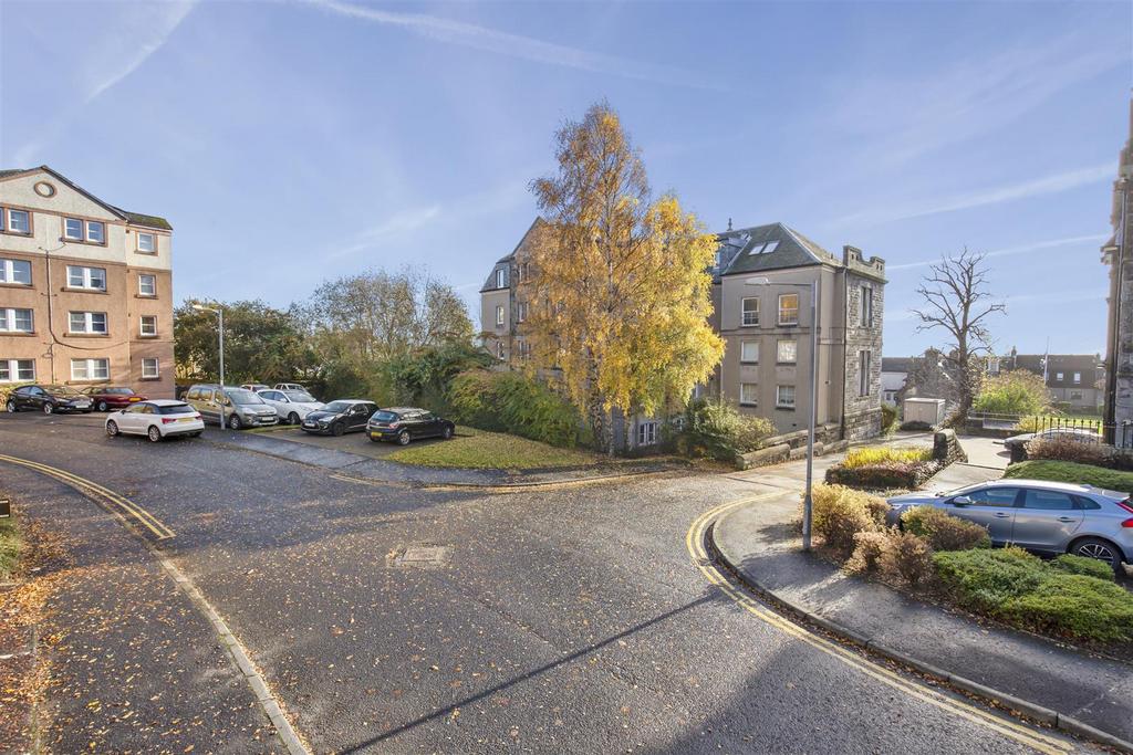 57 Skibo Court19.jpg