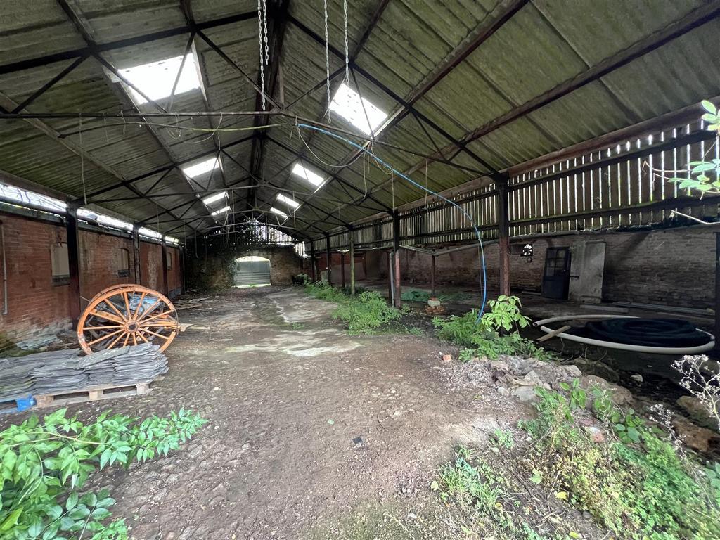 Halstead House Farm