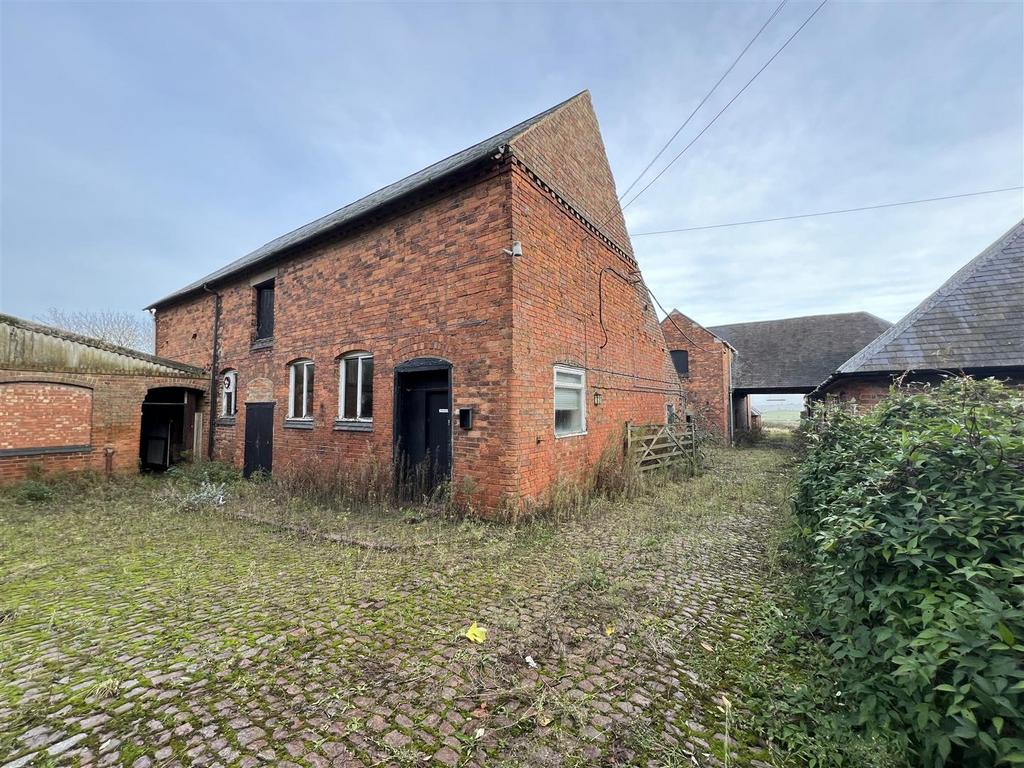 Halstead House Farm