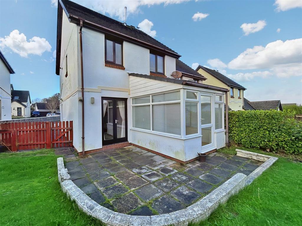 Neyland 3 bed semidetached house for sale £175,000