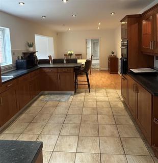 5 bedroom detached house for sale, Cwrt Bedw, Colwyn Bay