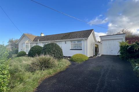 40 Haddon Way, Carlyon Bay, St Austell, PL25 3QG