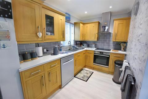 4 bedroom semi-detached house for sale, Nicholas Avenue, Four Lanes, Redruth