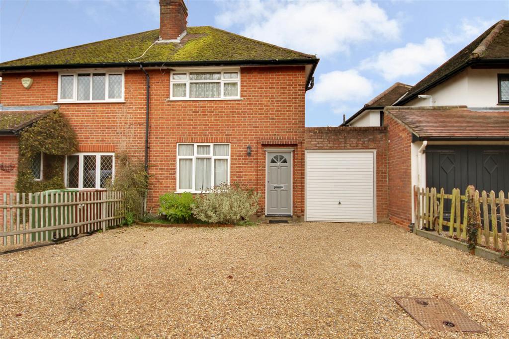 Gills Hill Lane, Radlett WD7 2 bed semidetached house for sale £595,000