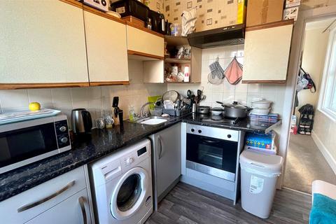 1 bedroom flat for sale, 472 Christchurch Road, Boscombe, Bournemouth