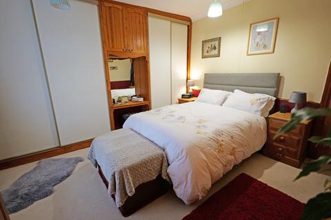 398 Colne Road, Kelbrook, Barnoldswick, BB18 6TE