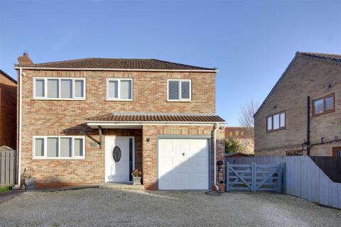 4 bedroom detached house for sale - Ings Drive, North Newbald